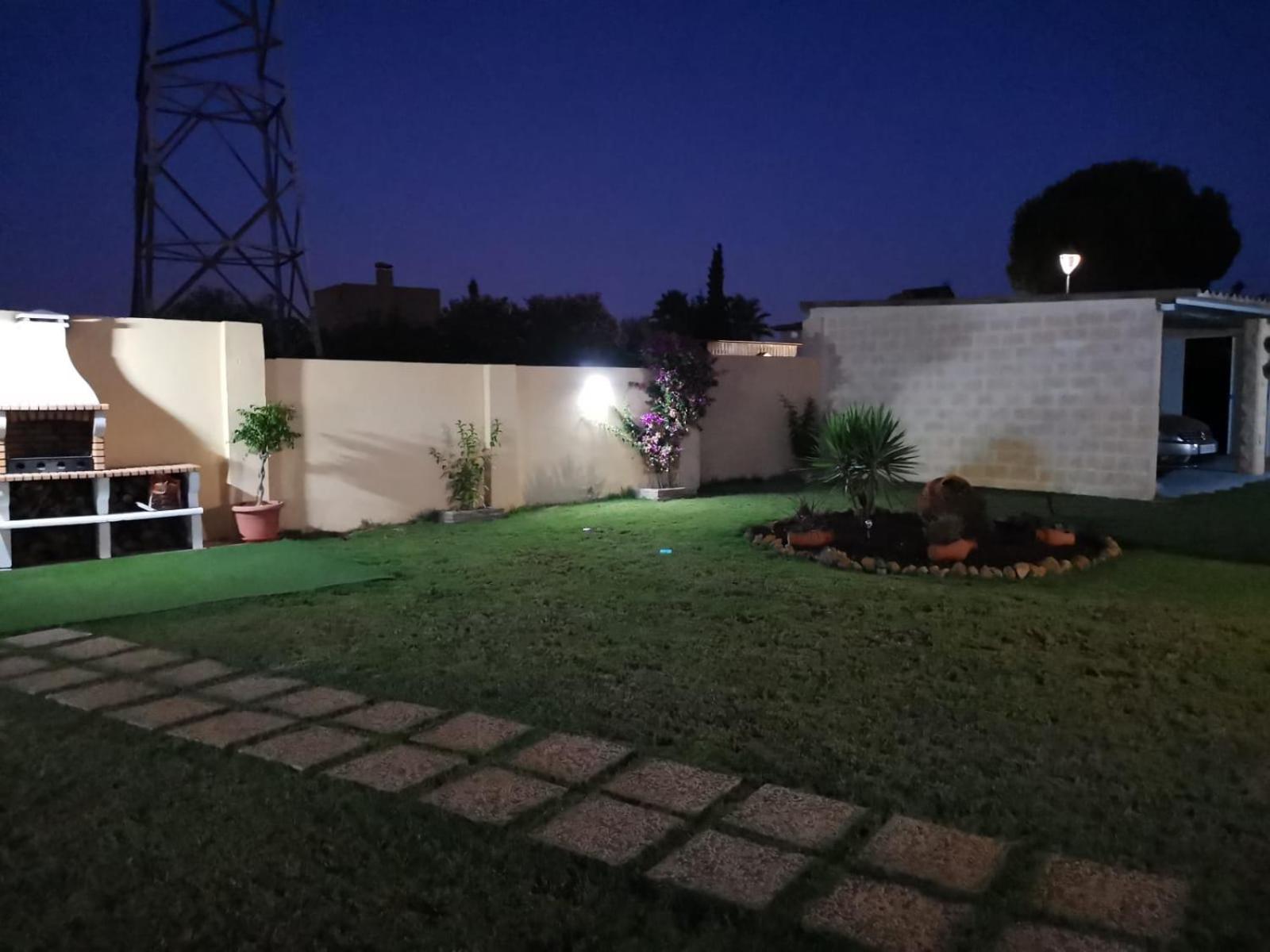 Suite Huelva Garden อัลฆาราเก ภายนอก รูปภาพ