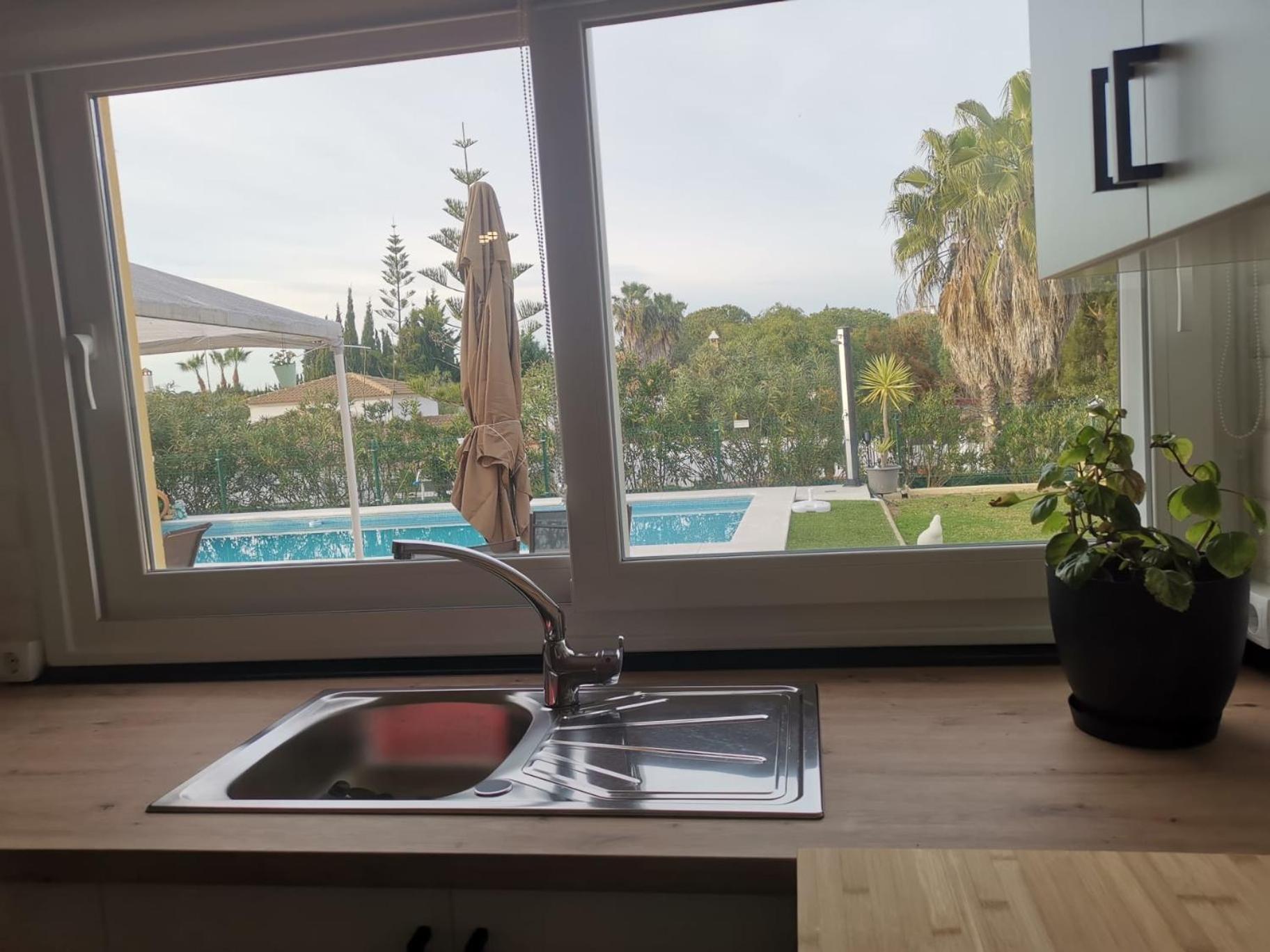 Suite Huelva Garden อัลฆาราเก ภายนอก รูปภาพ